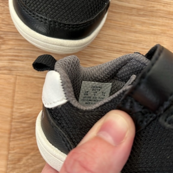 Surprize by Stride Rite 3 month shoes - Picture 4 of 6